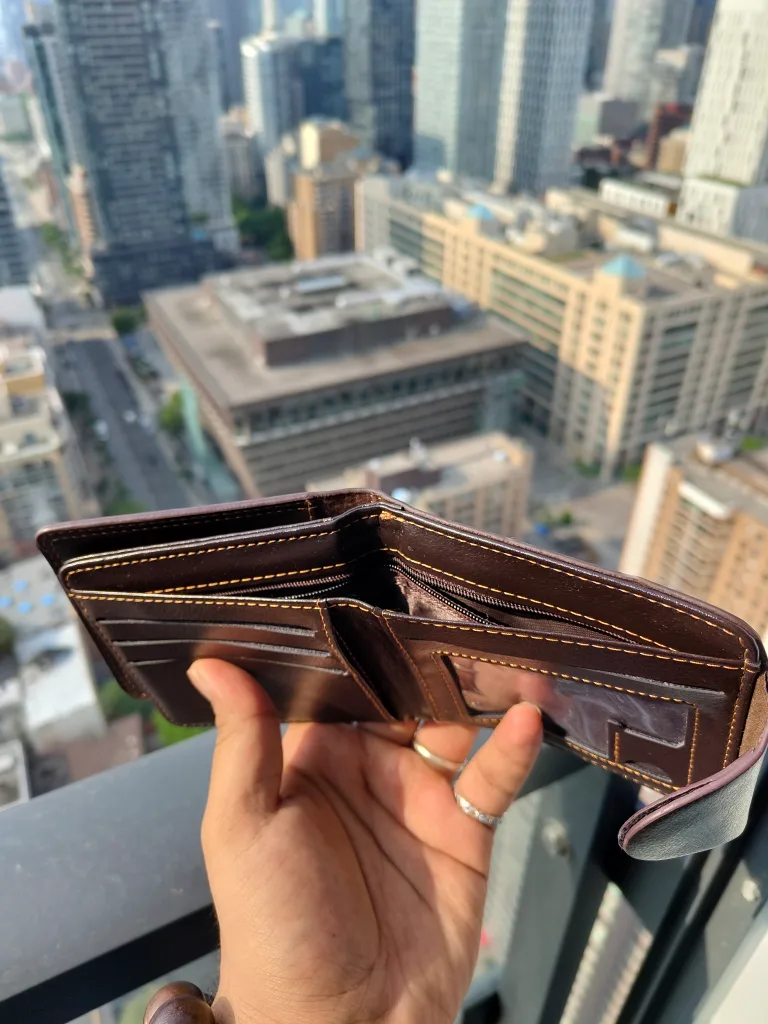 One Piece Brown Leather Wallet✨ image indicator(5)