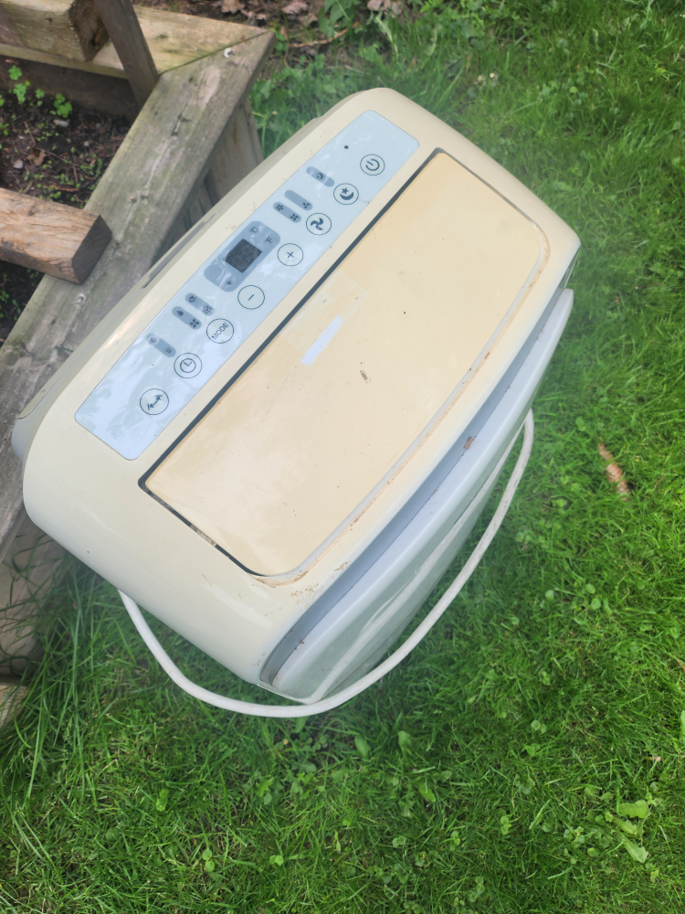 Portable Air Conditioner - photo 2