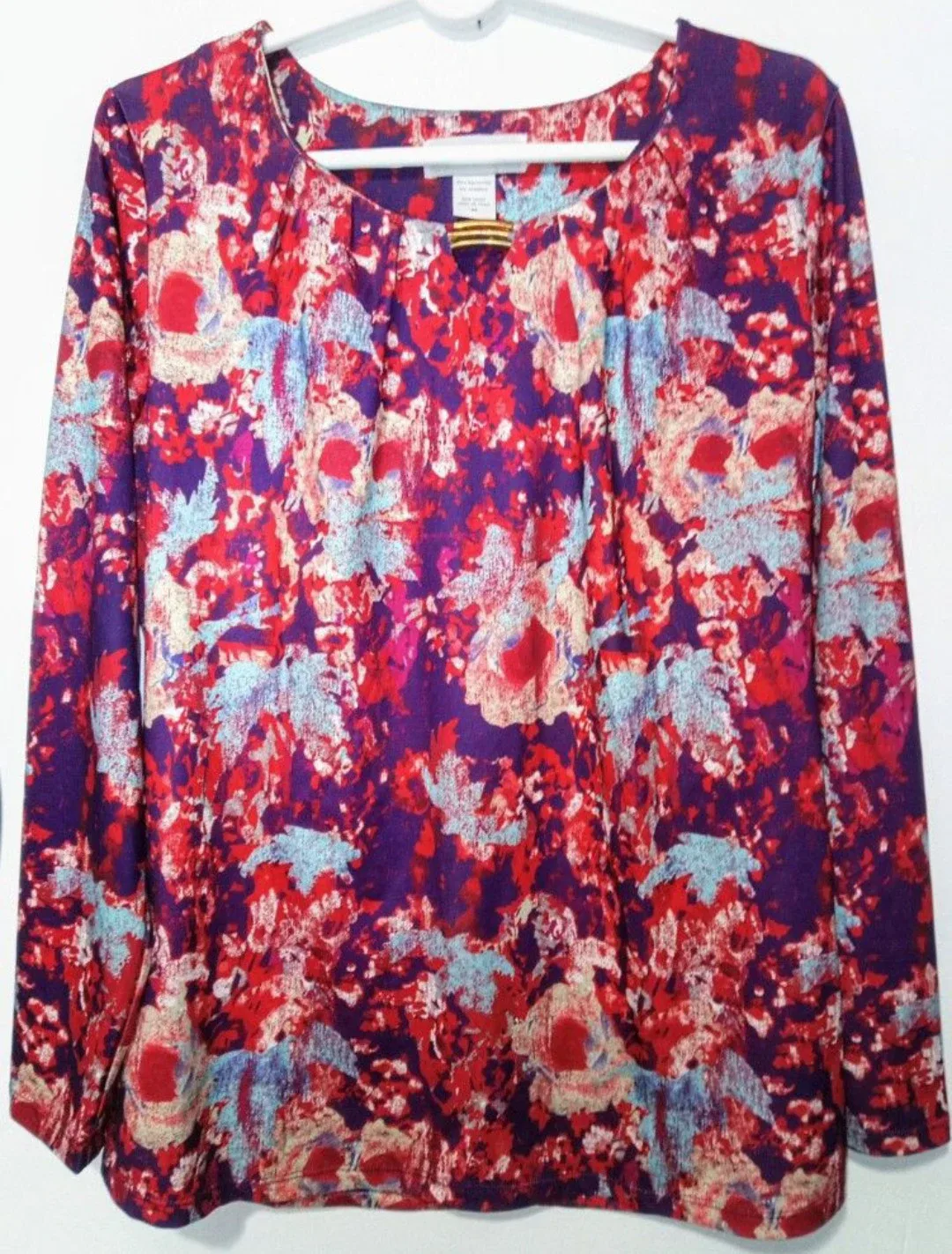 Women's Clothing Bundle - Size Medium image indicator(5)