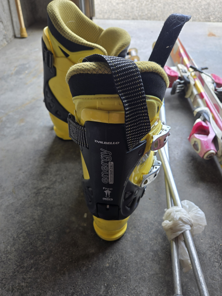 Roxy Skis, Dalbello Boots, Ski Poles Set - photo 3