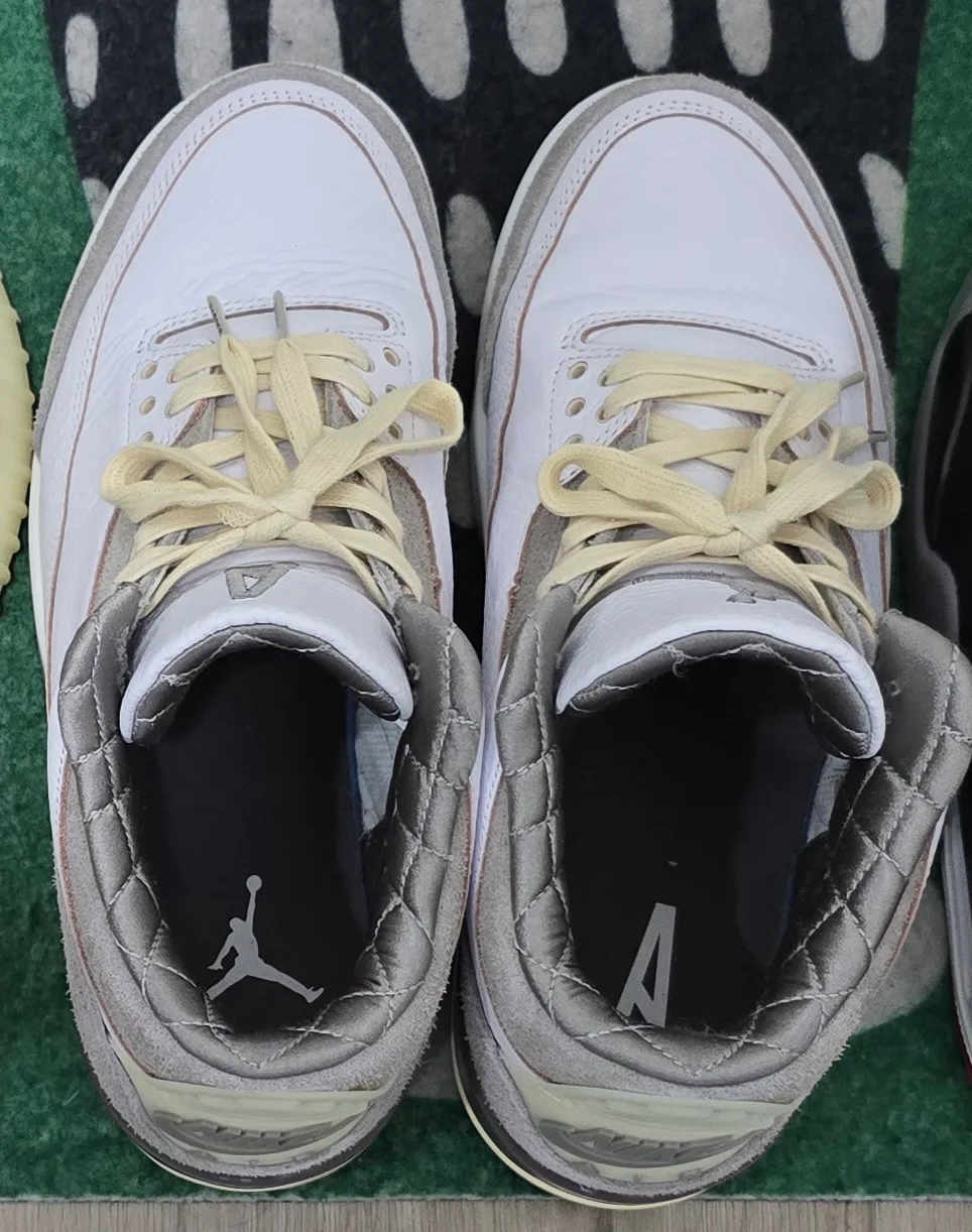 Nike Air Jordan 3 Retro SP A Ma Maniére - Size 10 M image indicator(2)