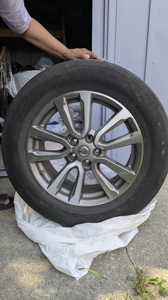 Full Set of Summer Tires With Rims