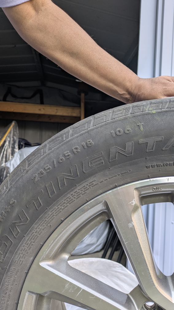 Full Set of Summer Tires With Rims - photo 3