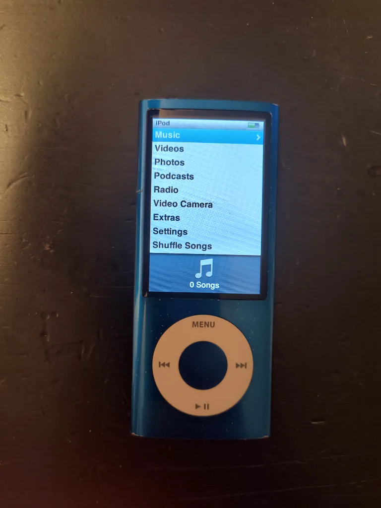 iPod Nano 5th Gen with Video camera thumbnail