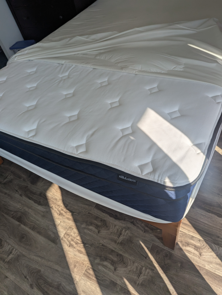 Silk & Snow Mattress
