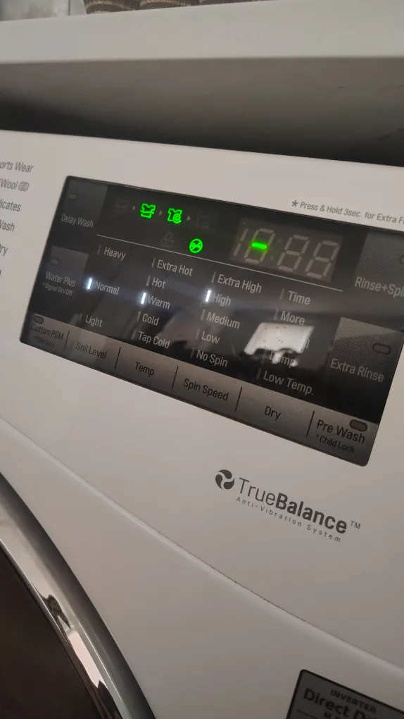 LG Front Load Washing Machine image indicator(2)
