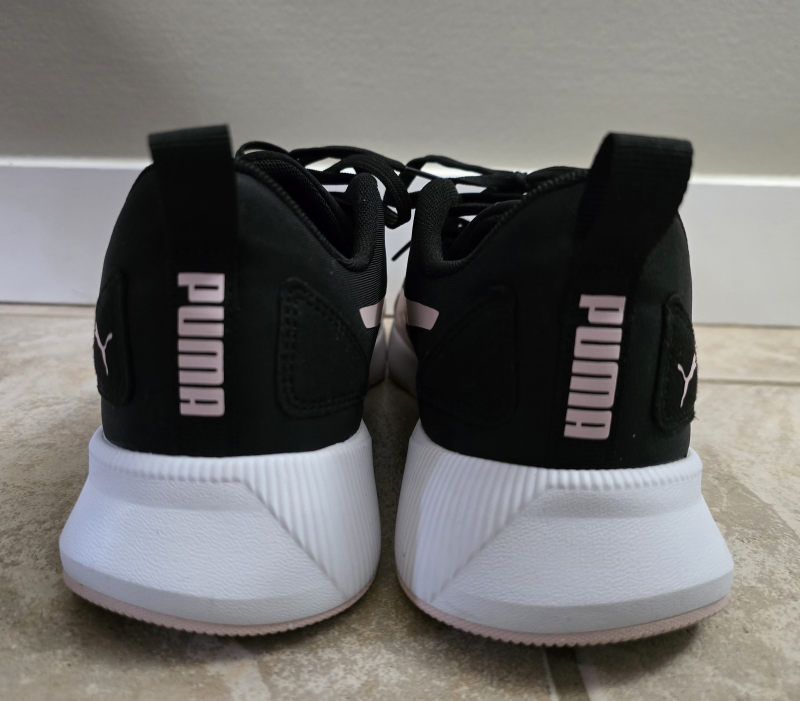 Women's Shoes 8.5 - photo 3
