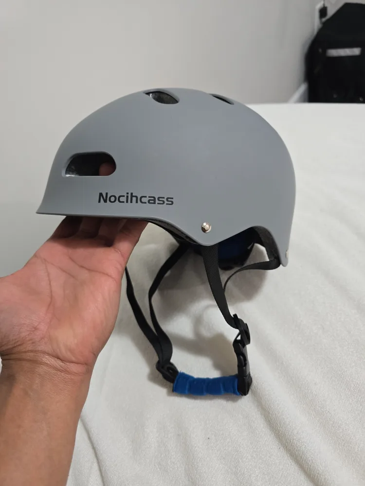 Grey Helmet image indicator(6)