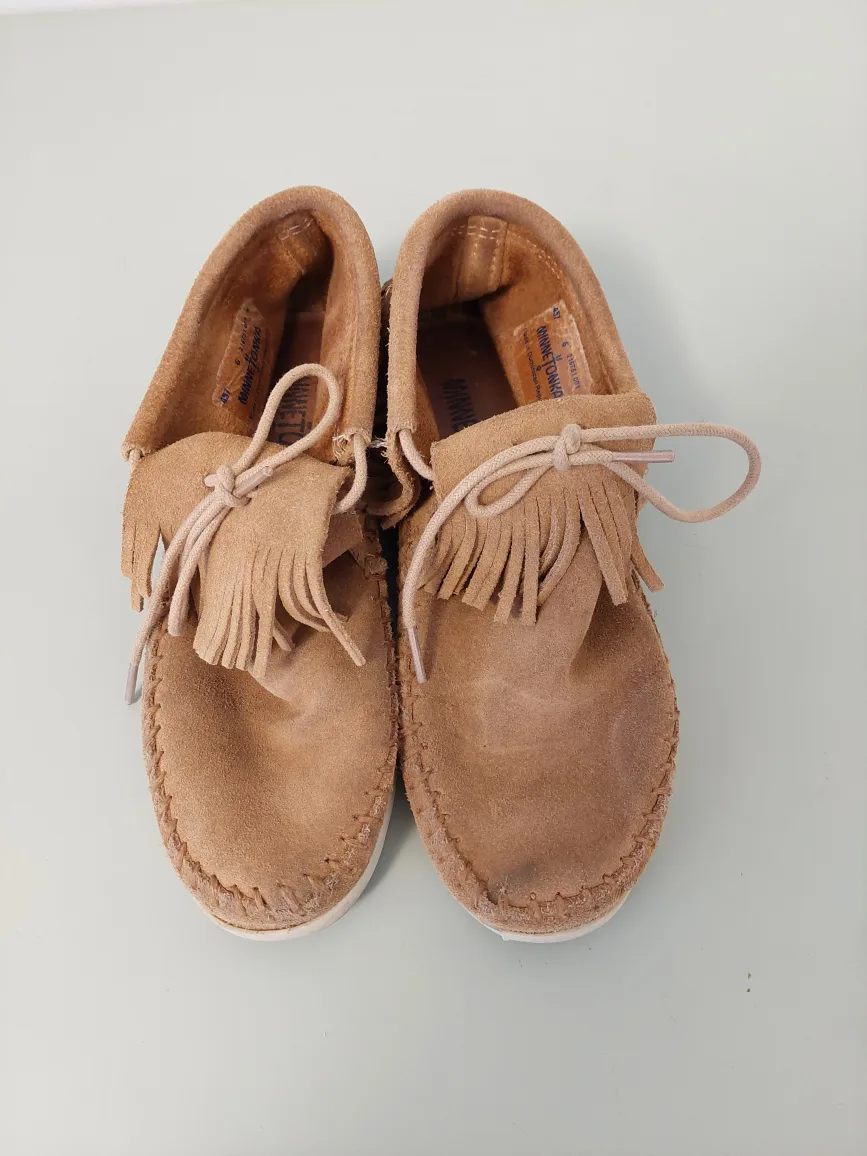 Minnetonka Women's Venice Mic Bootie Moccasins image indicator(2)