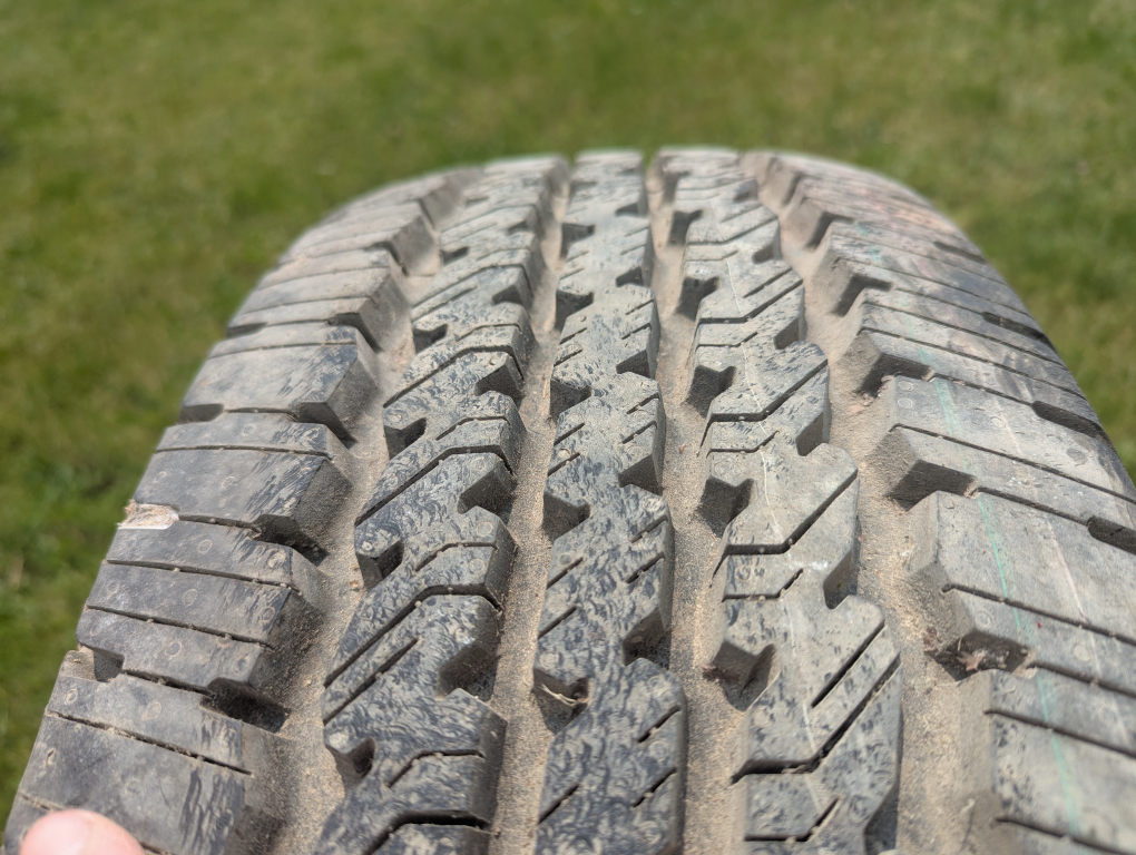 Ford F250SD spare tire on rim - photo 3