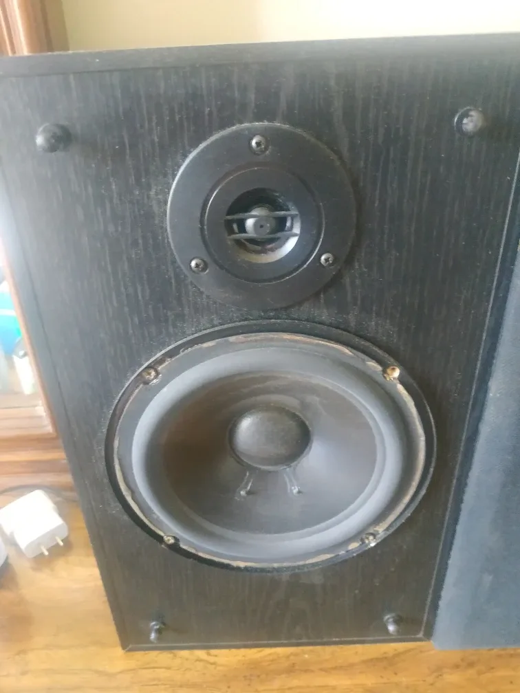 Acoustic Profiles Speakers #freecycle image indicator(3)