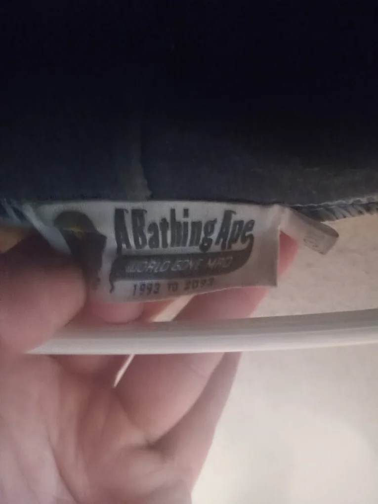 A Bathing Ape hoodie image indicator(3)