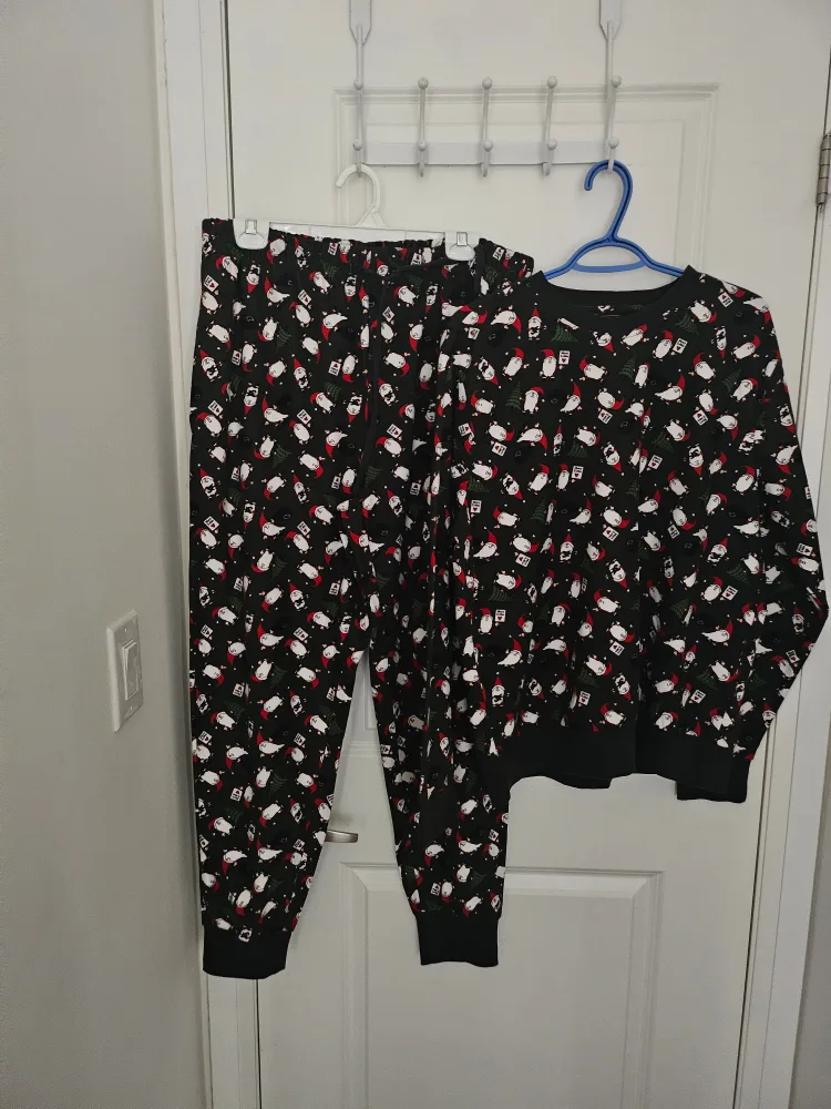 Night Zone Christmas Pajama Set - Size L thumbnail
