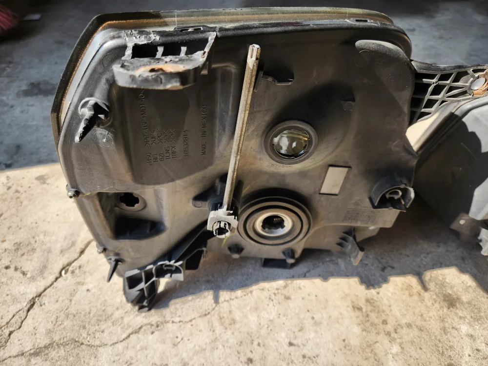 GMC Yukon Denali OEM Headlights Tinted Smoke image indicator(7)