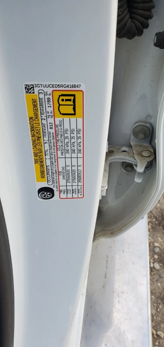 GMC Sierra Truck image indicator(6)