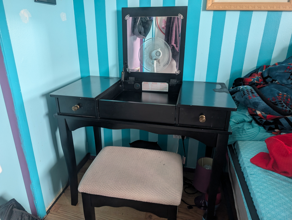 Black Vanity Table with Stool - photo 4