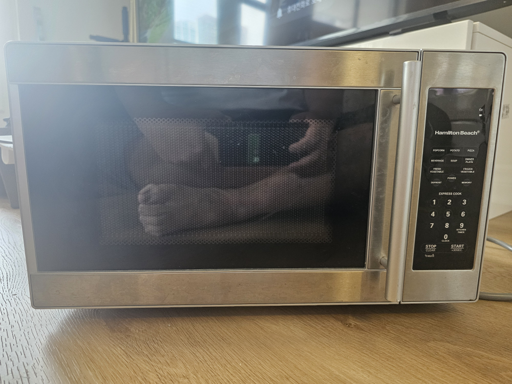 Hamilton Beach Microwave Oven