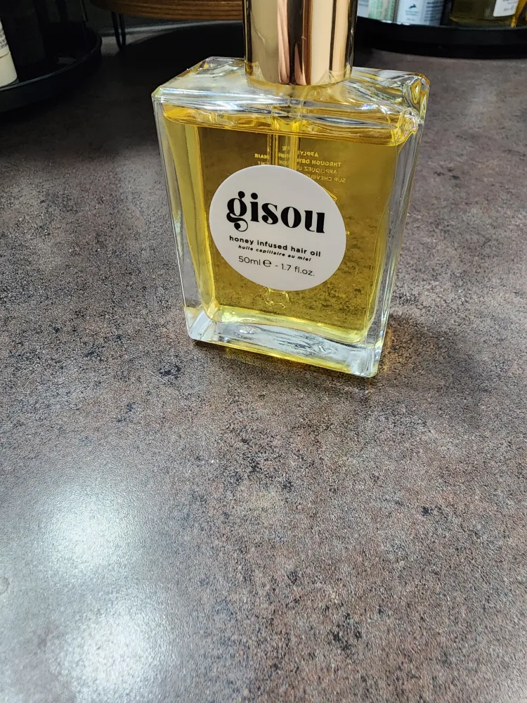 Gisou Honey Infused Hair Oil and Hair Perfume thumbnail