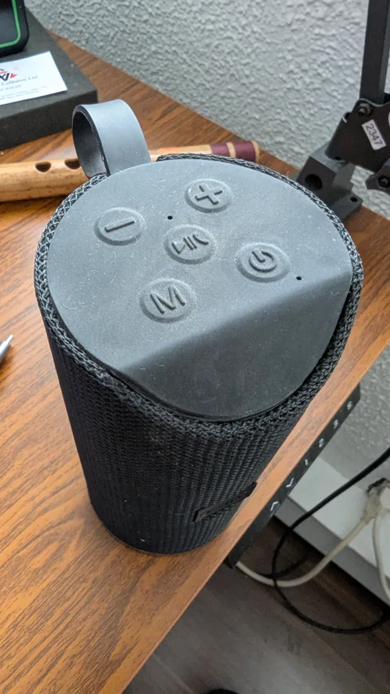 Tech1 Rage Portable Speaker thumbnail