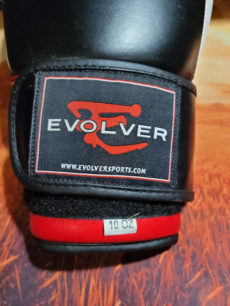 Evolver Boxing Gloves image indicator(4)