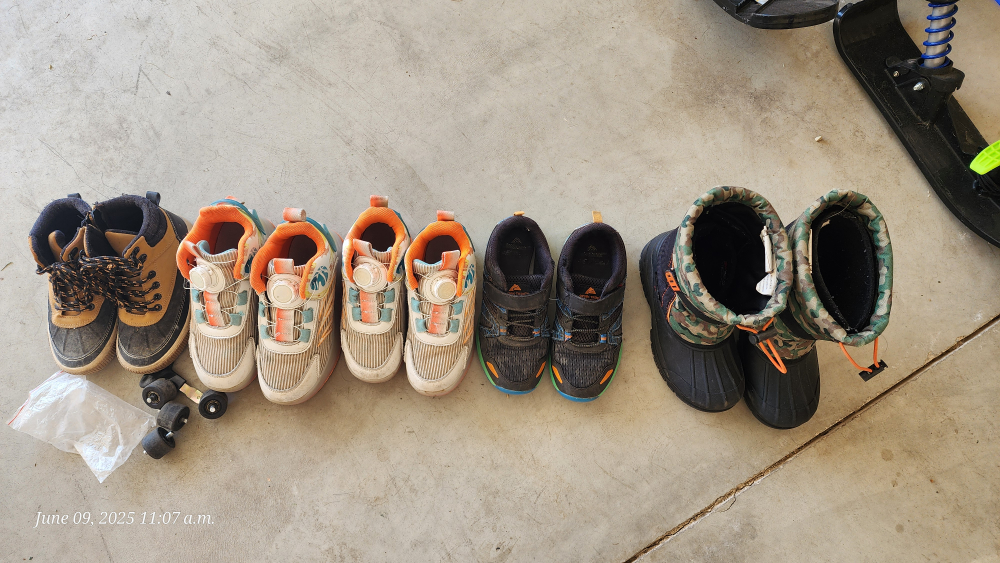 Children's Shoes and Boots Bundle - photo 2