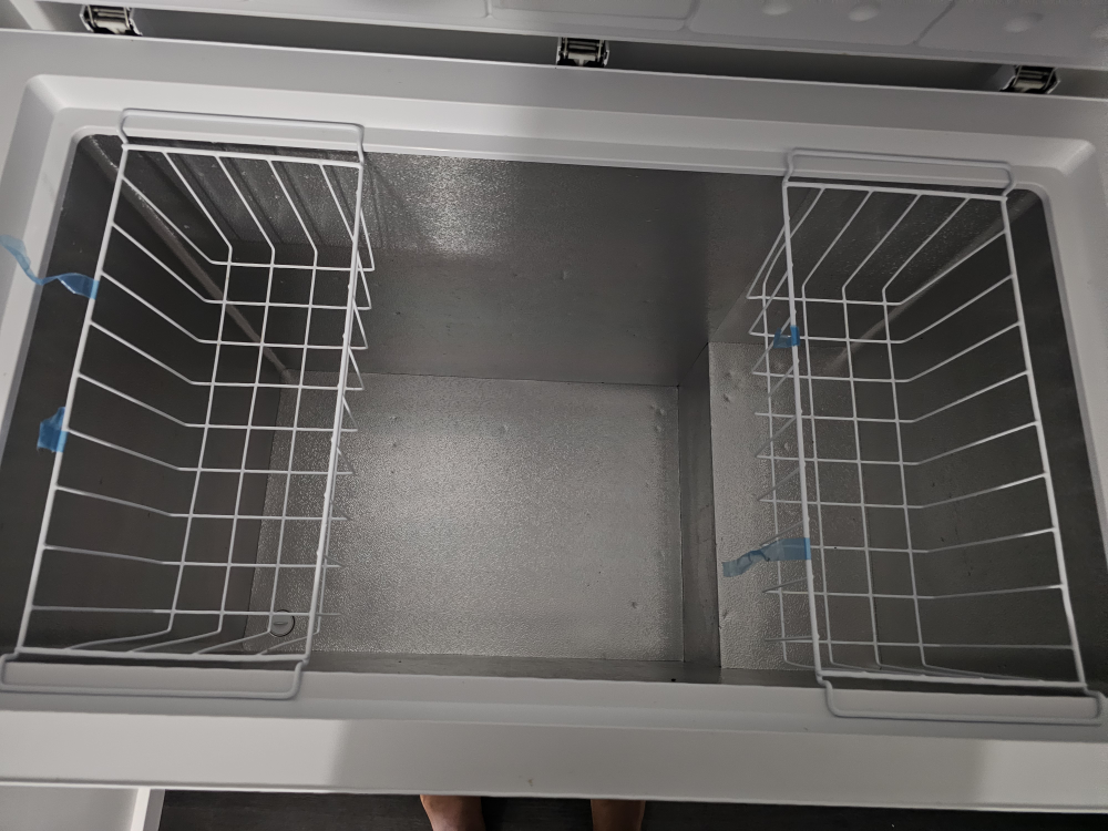 L2 Chest Freezer - White (2.o cu.ft) - photo 3