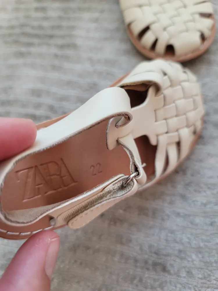 Zara Kids Woven Sandals - Size 5 image indicator(2)