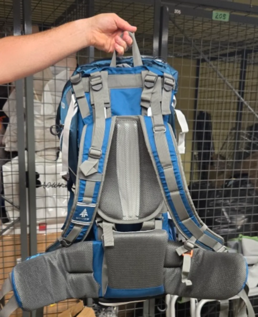 Woods Convoy 55L Backpack image indicator(8)