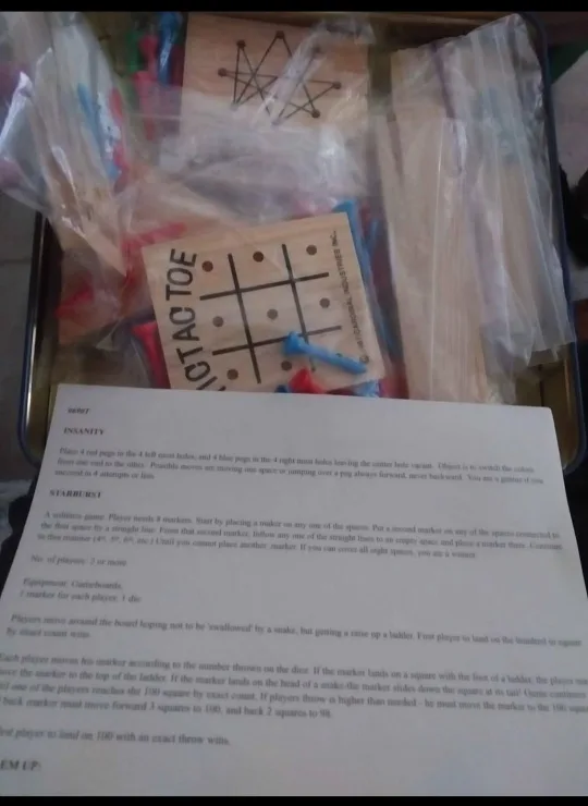 tin of brain teasers image indicator(2)