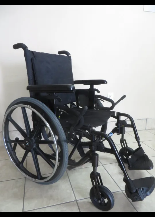 Foldable Wheelchair thumbnail