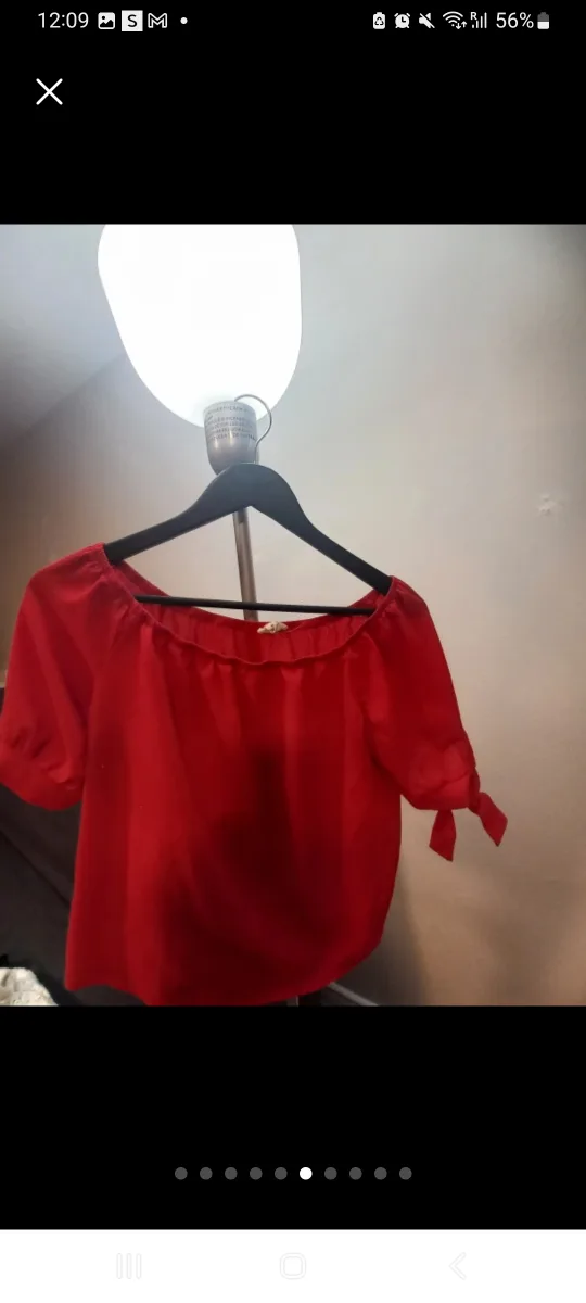 women top one get one free image indicator(4)