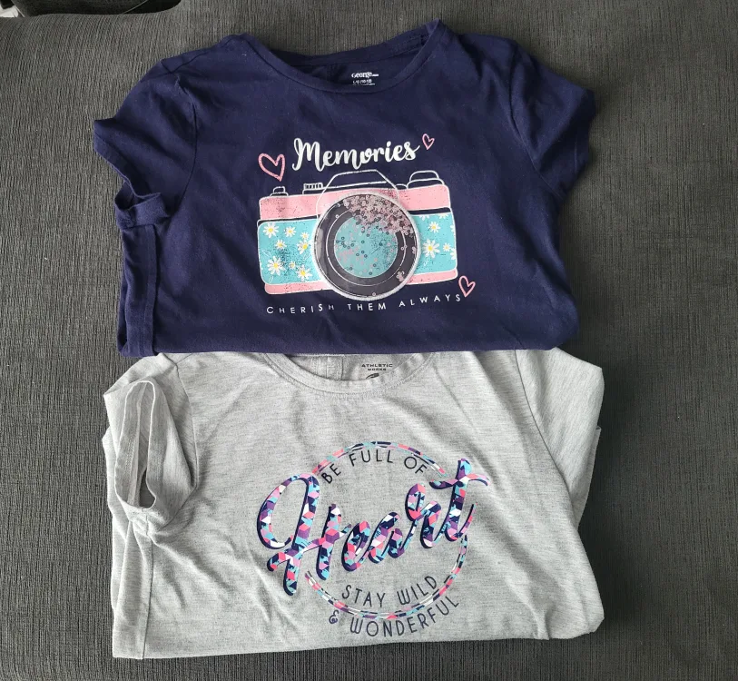 15 kid's t-shirts size 10-12 thumbnail