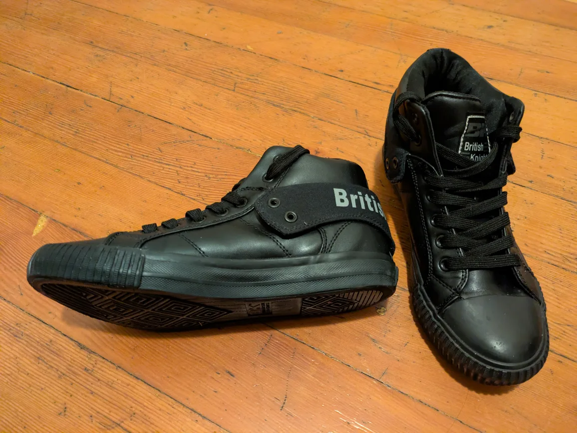 British Knights High-Top Sneakers Eur 40 image indicator(2)