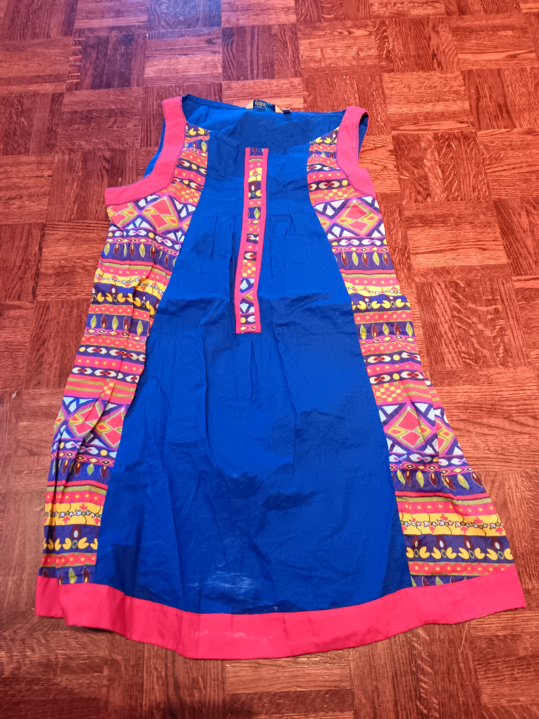 Sleeveless Blue and Patterned top