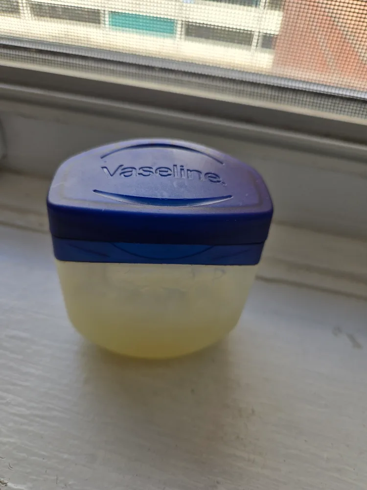 Vaseline Petroleum Jelly  #freecycle thumbnail