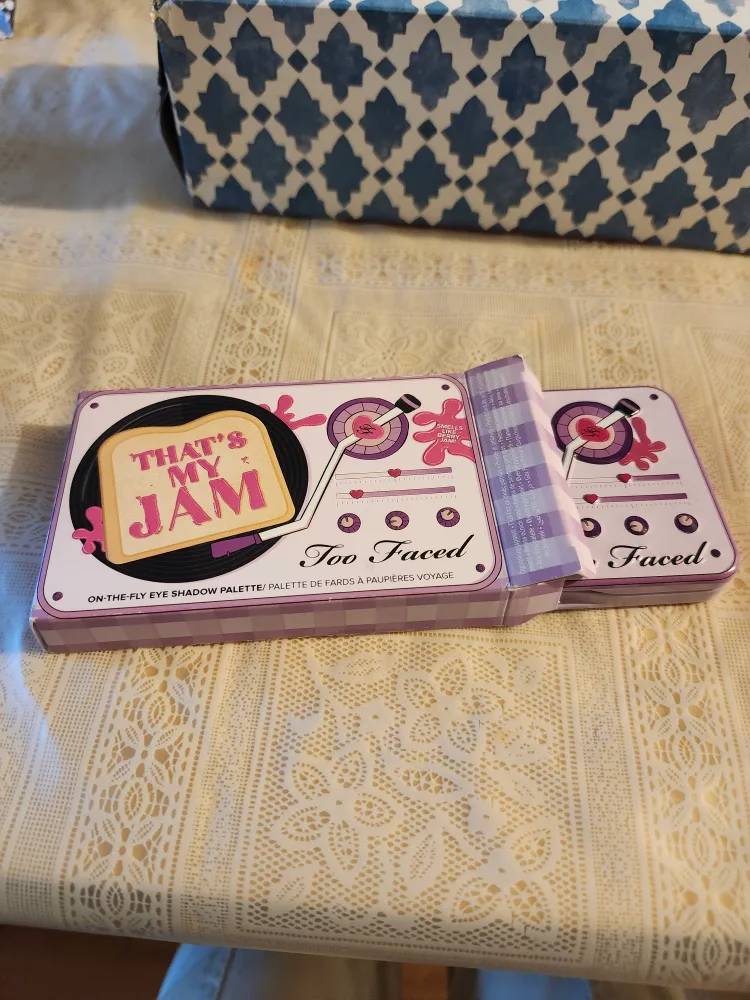 Too Faced That's My Jam Eyeshadow Palette image indicator(4)