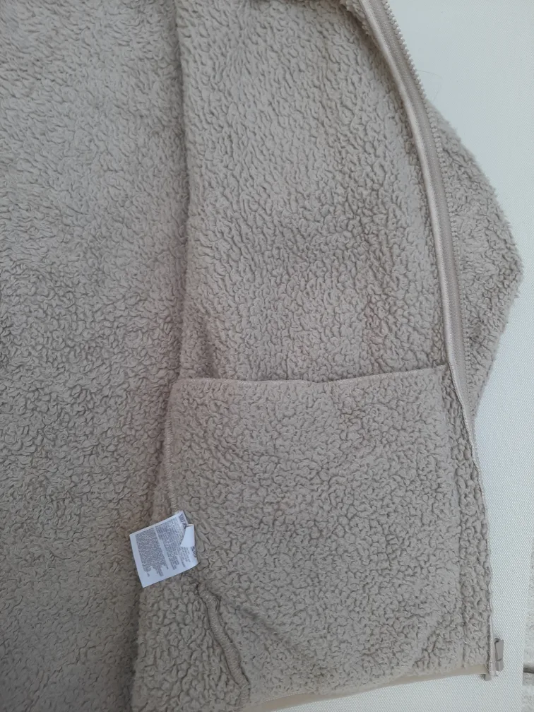 Uniqlo Fluffy Yarn Fleece Full-Zip Jacket - L image indicator(3)
