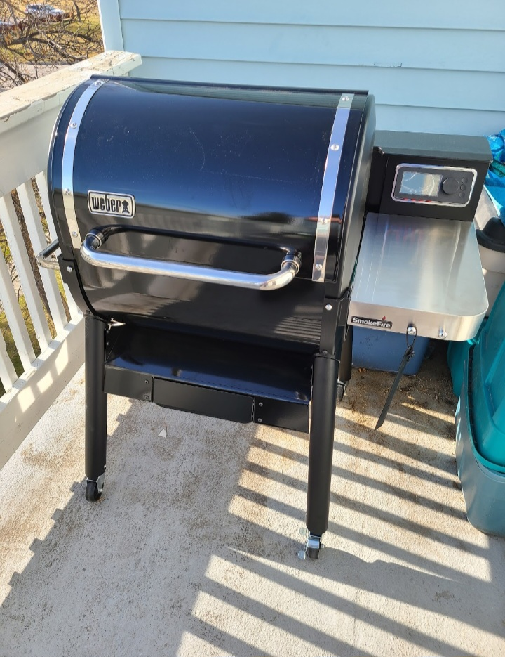 Weber SmokeFire EX4 (2nd Gen) Pellet Grill/smoker