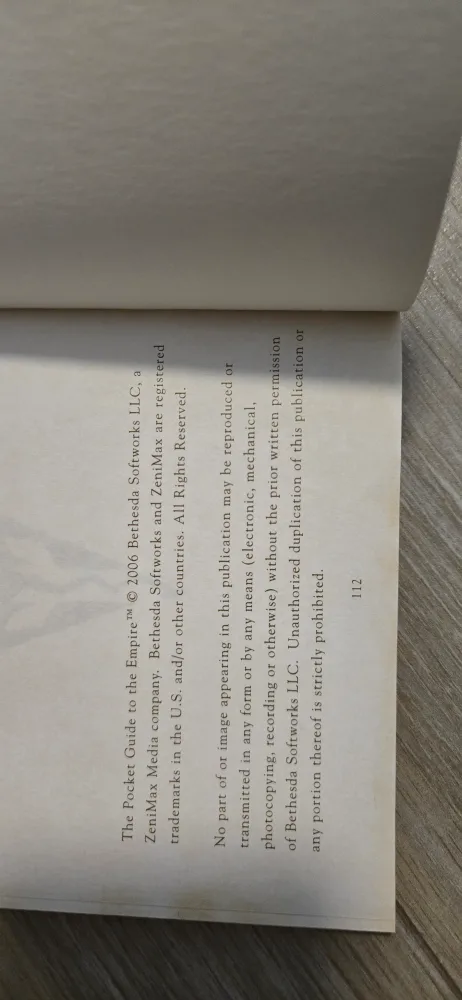 A Pocket Guide to the Empire - Elder Scrolls Collectible image indicator(5)