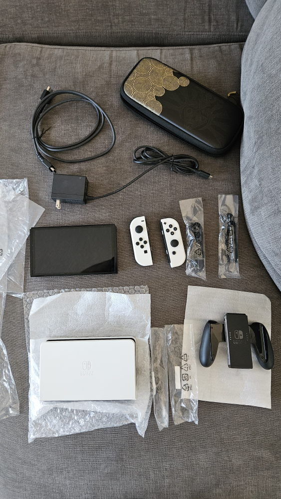 New Nintendo Switch OLED Model - White - photo 5