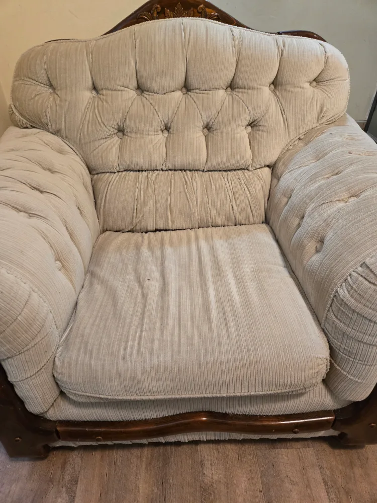 Button Tufted Armchair thumbnail