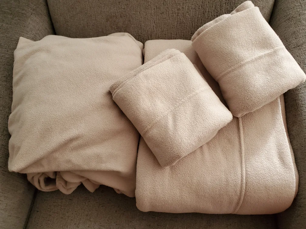 Queen Microfleece Sheet Set thumbnail
