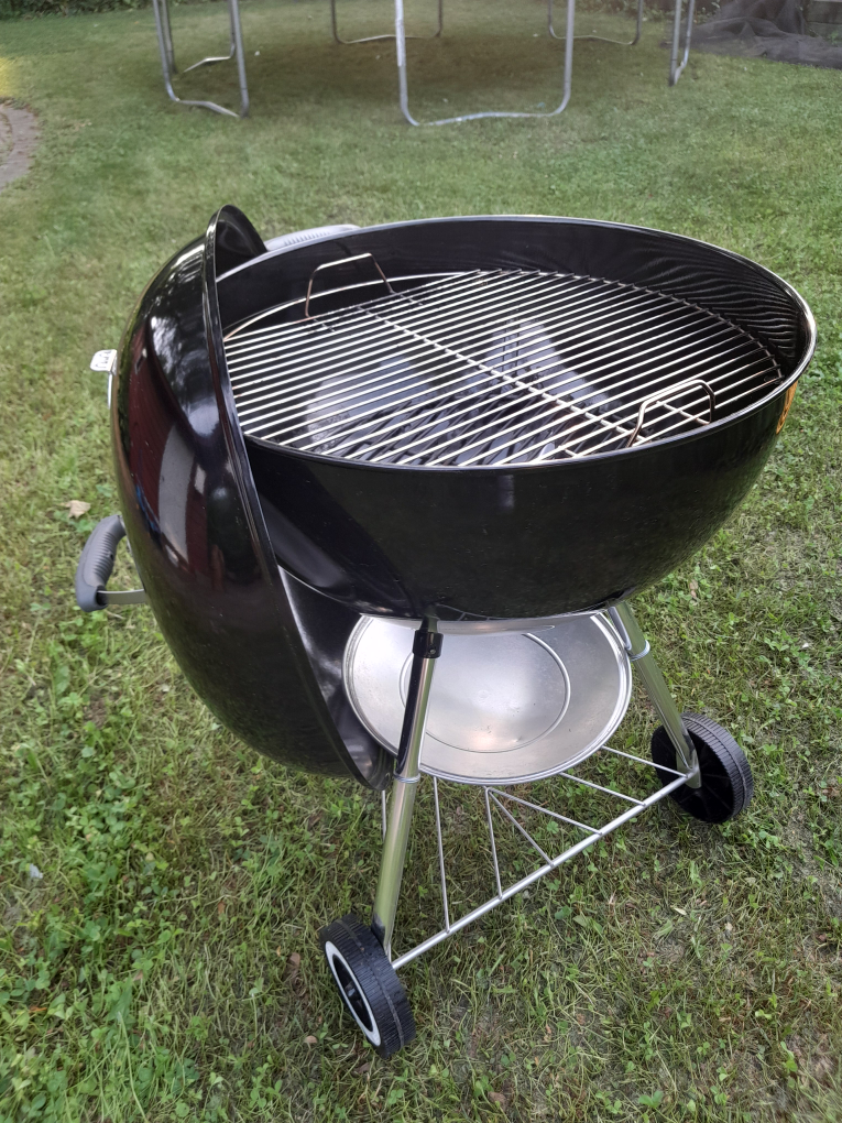 Weber Charcoal Kettle for Sale - photo 4