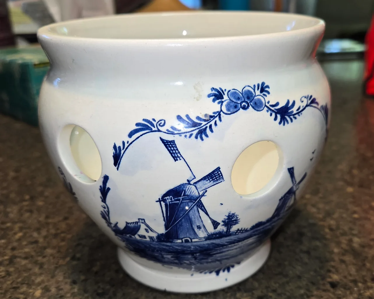 Vintage Blue and White Ceramic Pot thumbnail