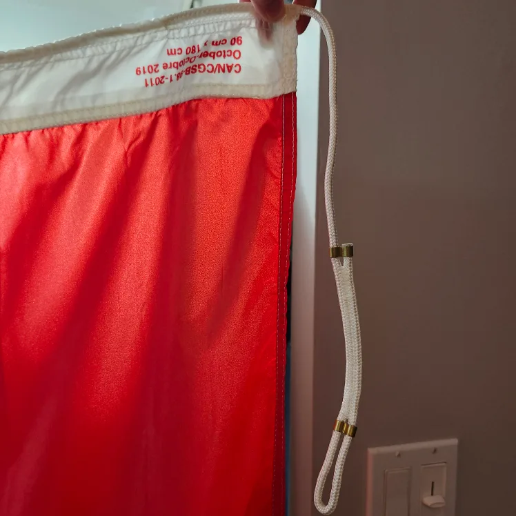 NEW Large Canadian Flag 🇨🇦 image indicator(3)