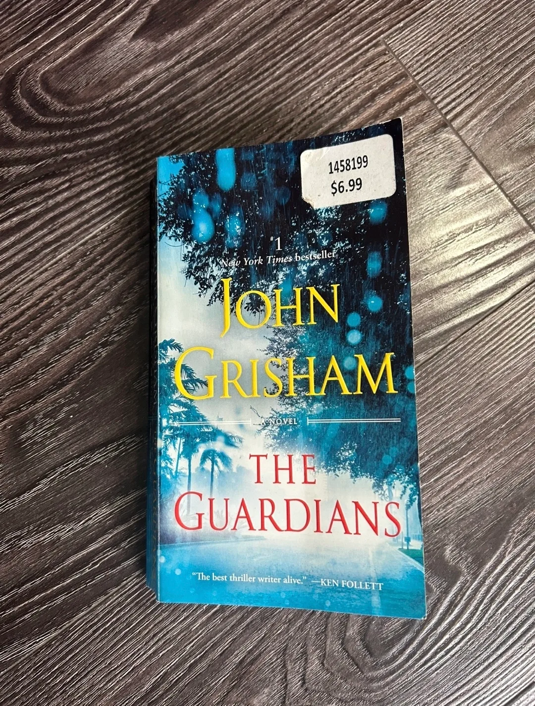 The Guardians by John Grisham thumbnail