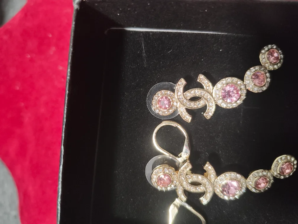 Chanel Earrings with Pink Stones image indicator(3)