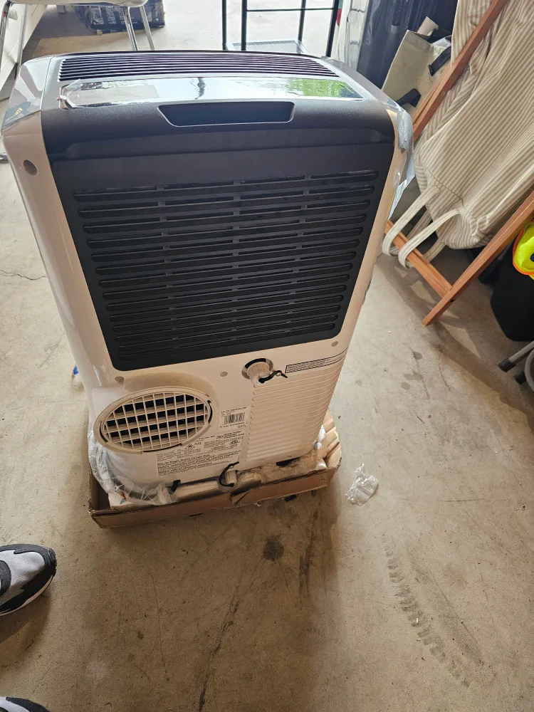 White DeLonghi Penguin Portable Air Conditioner image indicator(5)