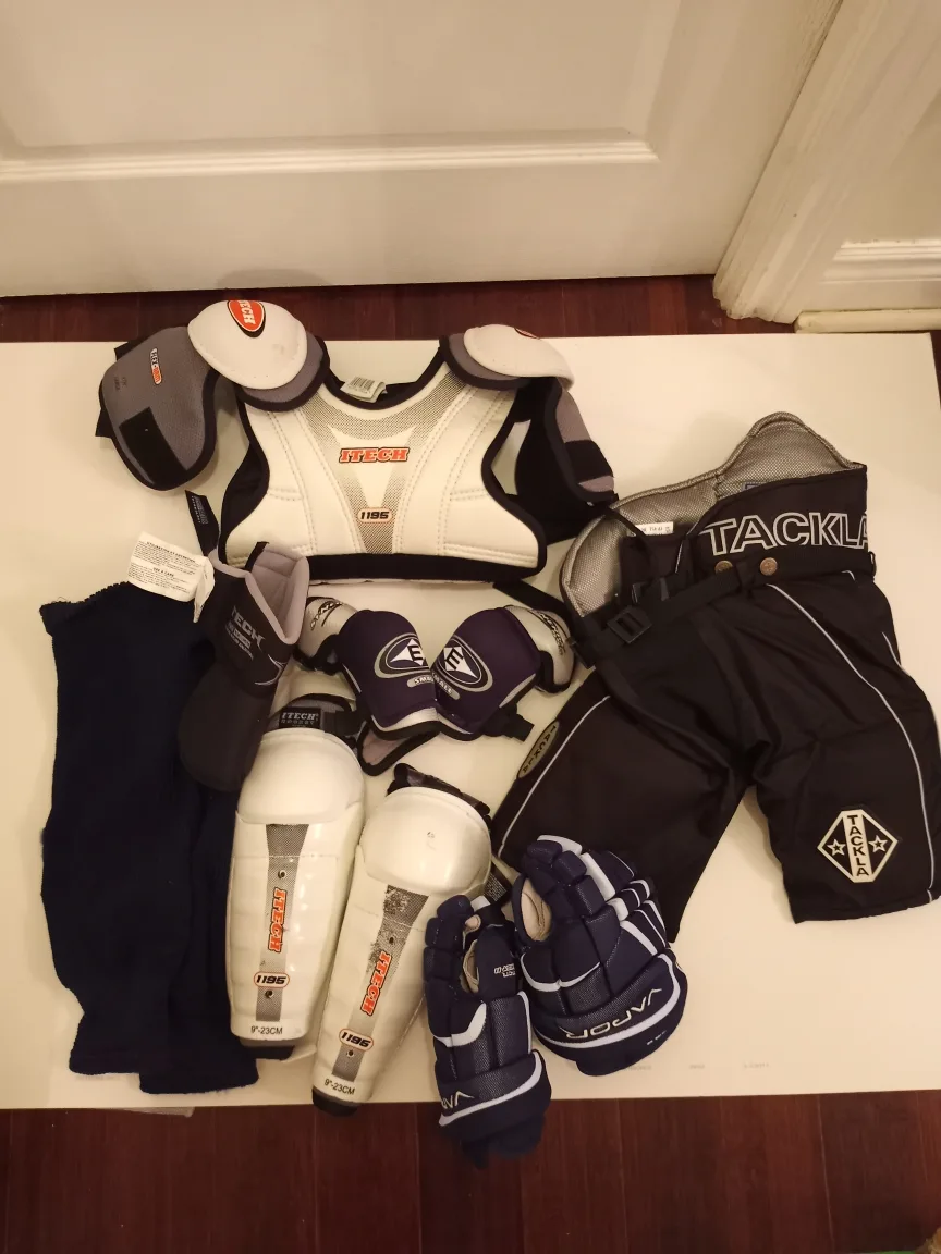 New JUST HOCKEY Source for Sports Hockey GearNew thumbnail