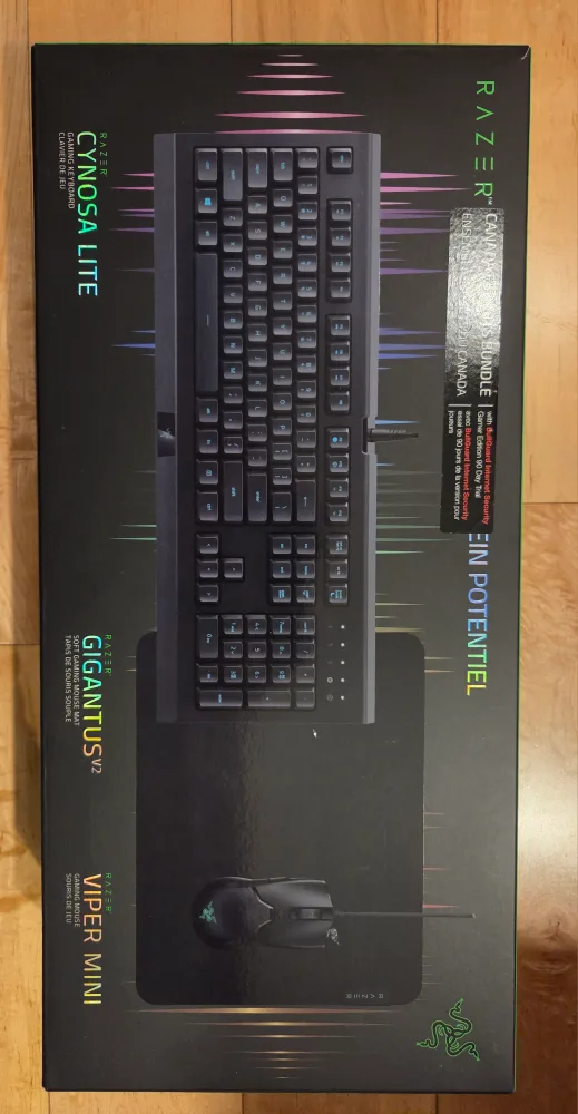 Razer Level Up Bundle – Cynosa Lite + Gigantus V2 Medium + Viper thumbnail